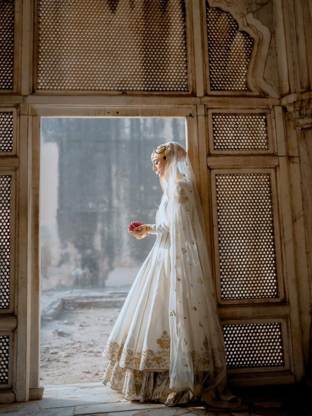 Hina Afridi & Taimoor Akbar Nikah Photoshoot