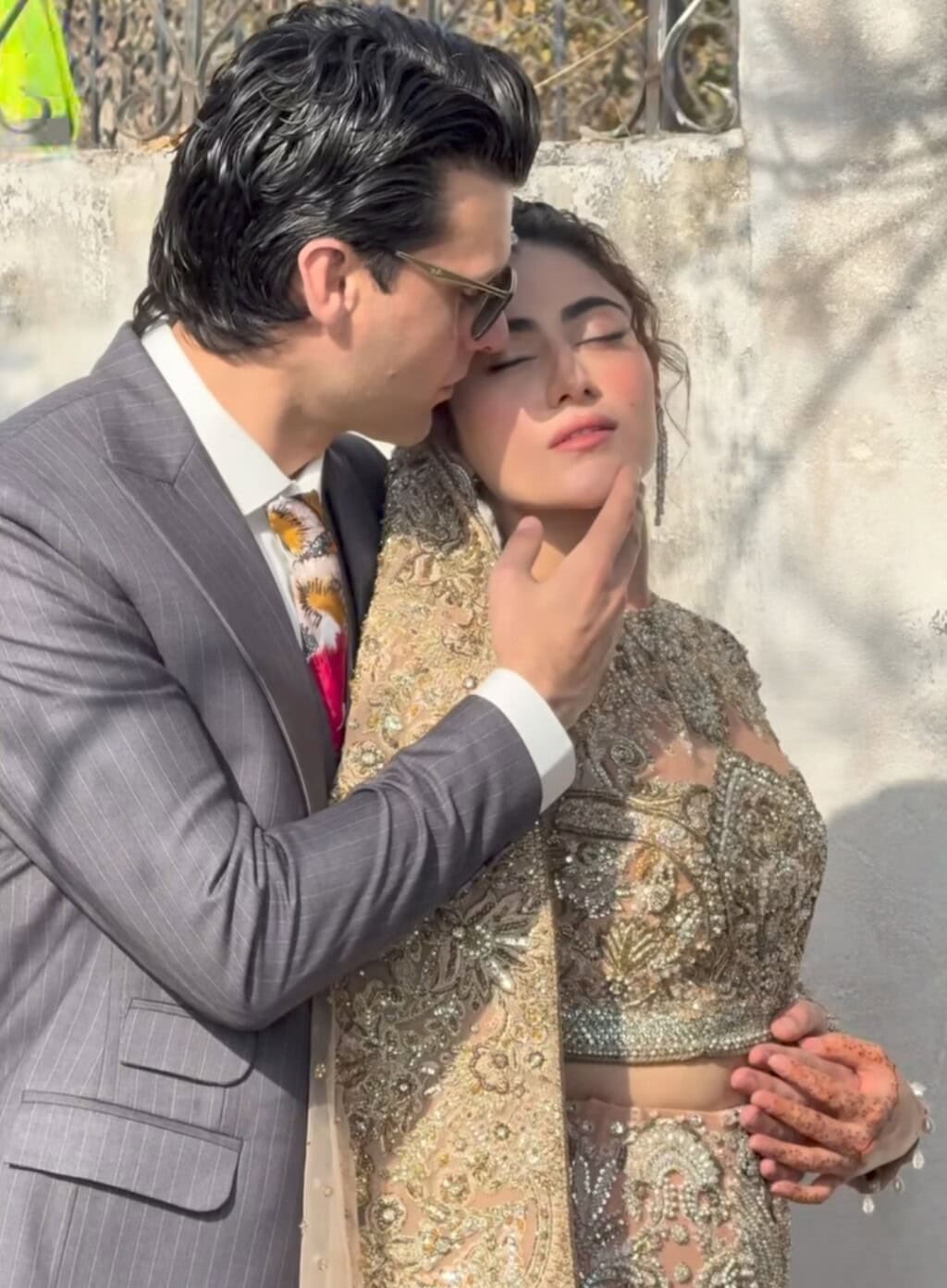 Hina Afridi & Taimoor Akbar Romantic Walima Photoshoot BTS