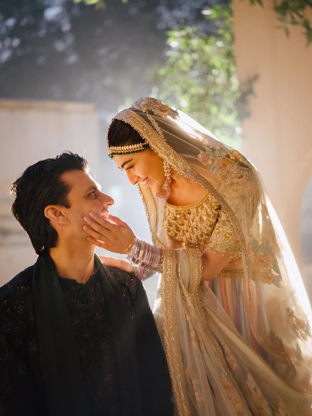 Hina Afridi & Taimoor Akbar Mehndi Photoshoot