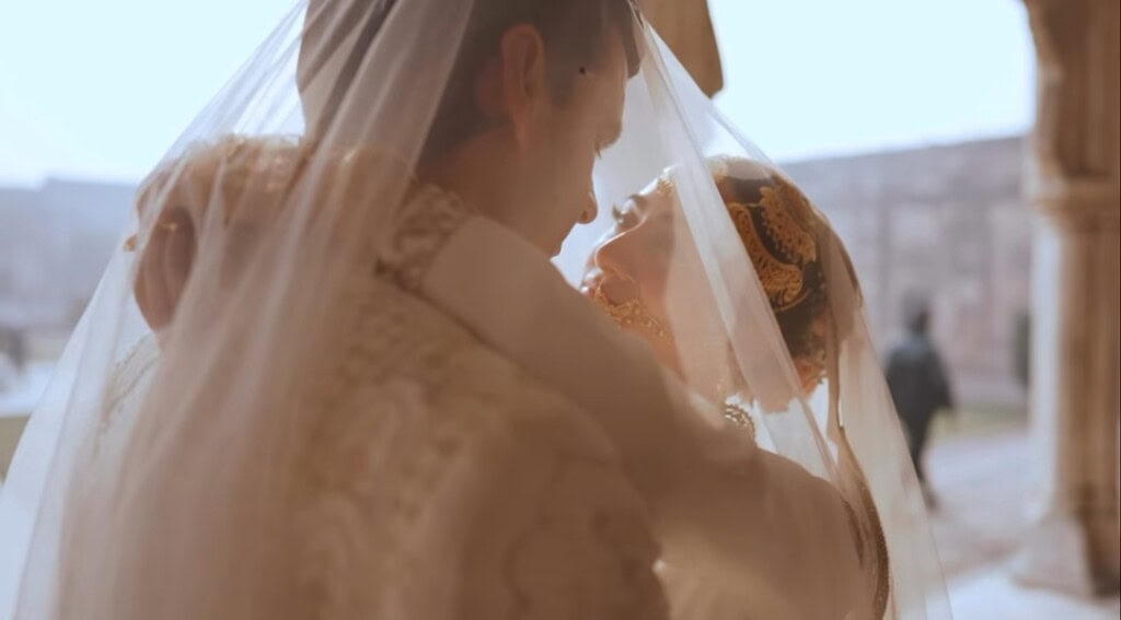 Hina Afridi & Taimoor Akbar Sentimental Nikah Video