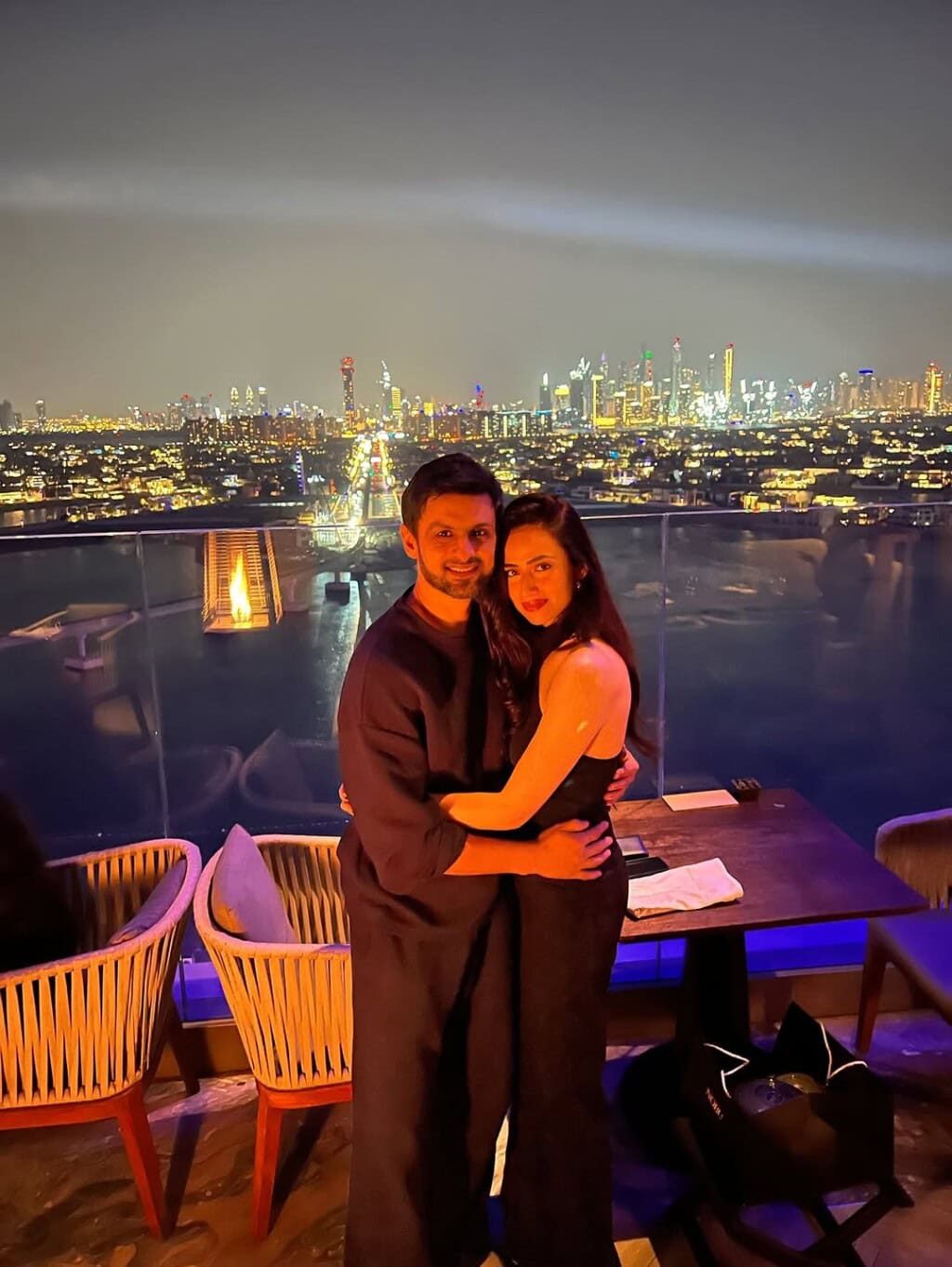 Pakistani Celebrities’ New Year Wishes & Pictures