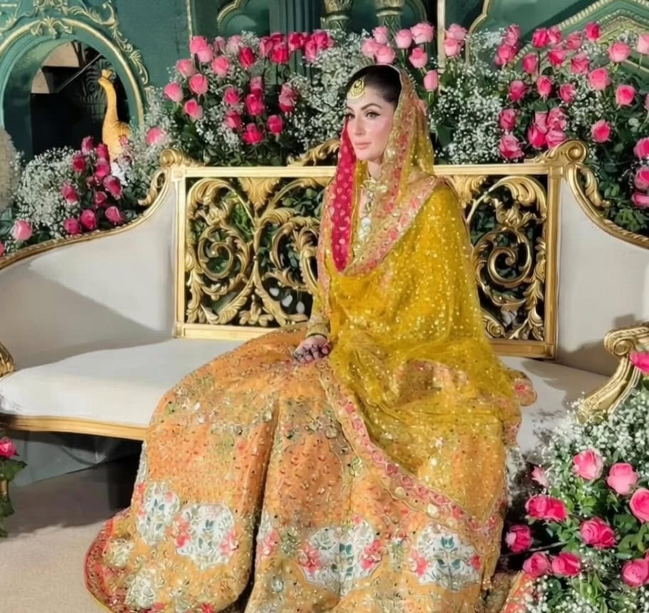Junaid Safdar Mehndi Event Pictures & Videos