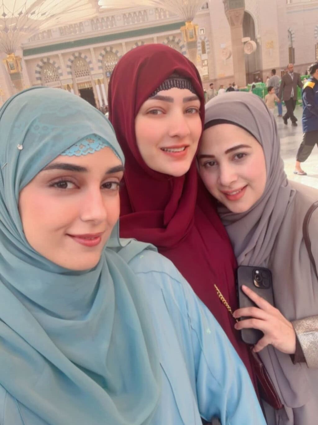 Maya Ali’s Heartfelt Umrah Journey