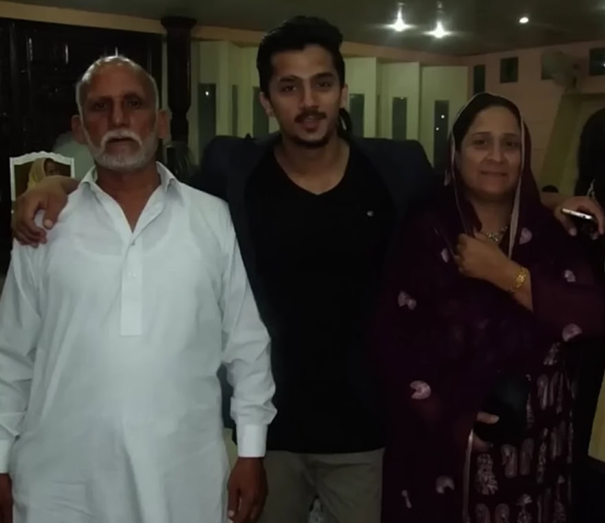 Rajab Butt Reveals His Family’s Financial Struggles