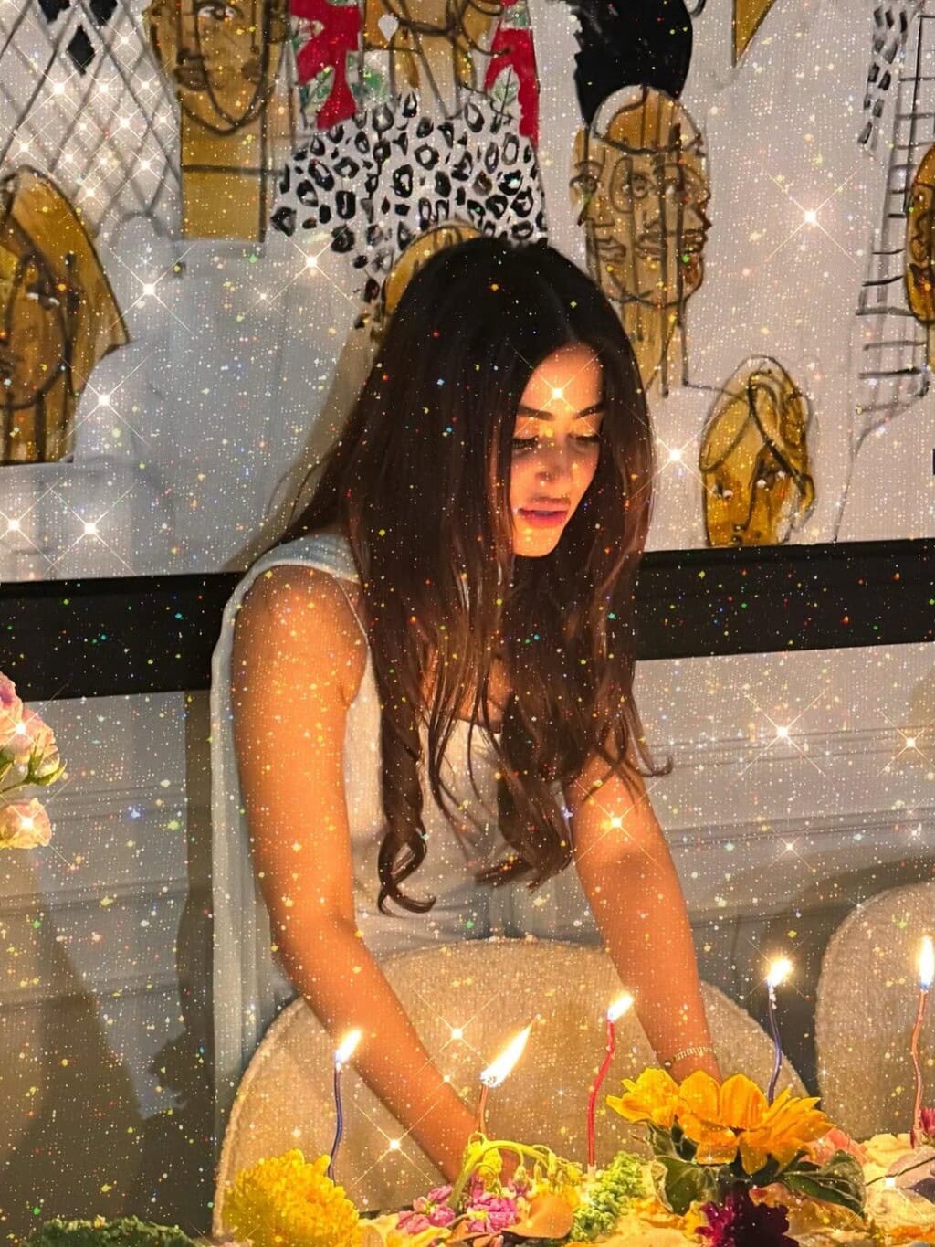 Sajal Aly Celebrates Birthday With Her Family