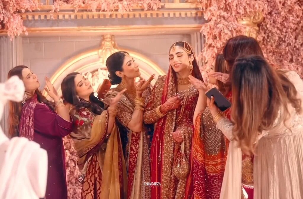 Salma Zafar Asim Daughter’s Emotional Rukhsati Video