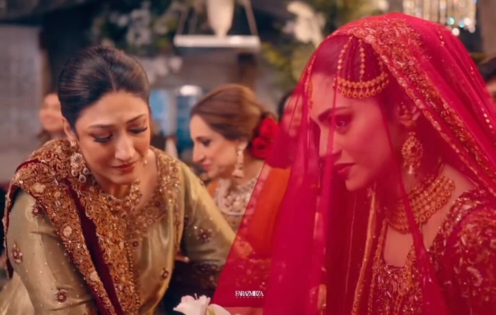Salma Zafar Asim Daughter’s Emotional Rukhsati Video