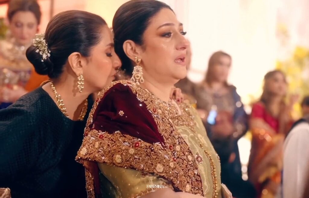 Salma Zafar Asim Daughter’s Emotional Rukhsati Video