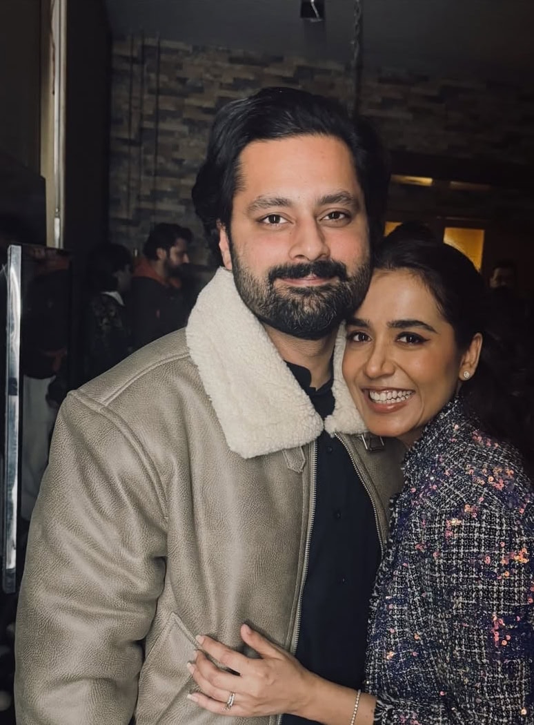 Pakistani Celebrities’ New Year Wishes & Pictures