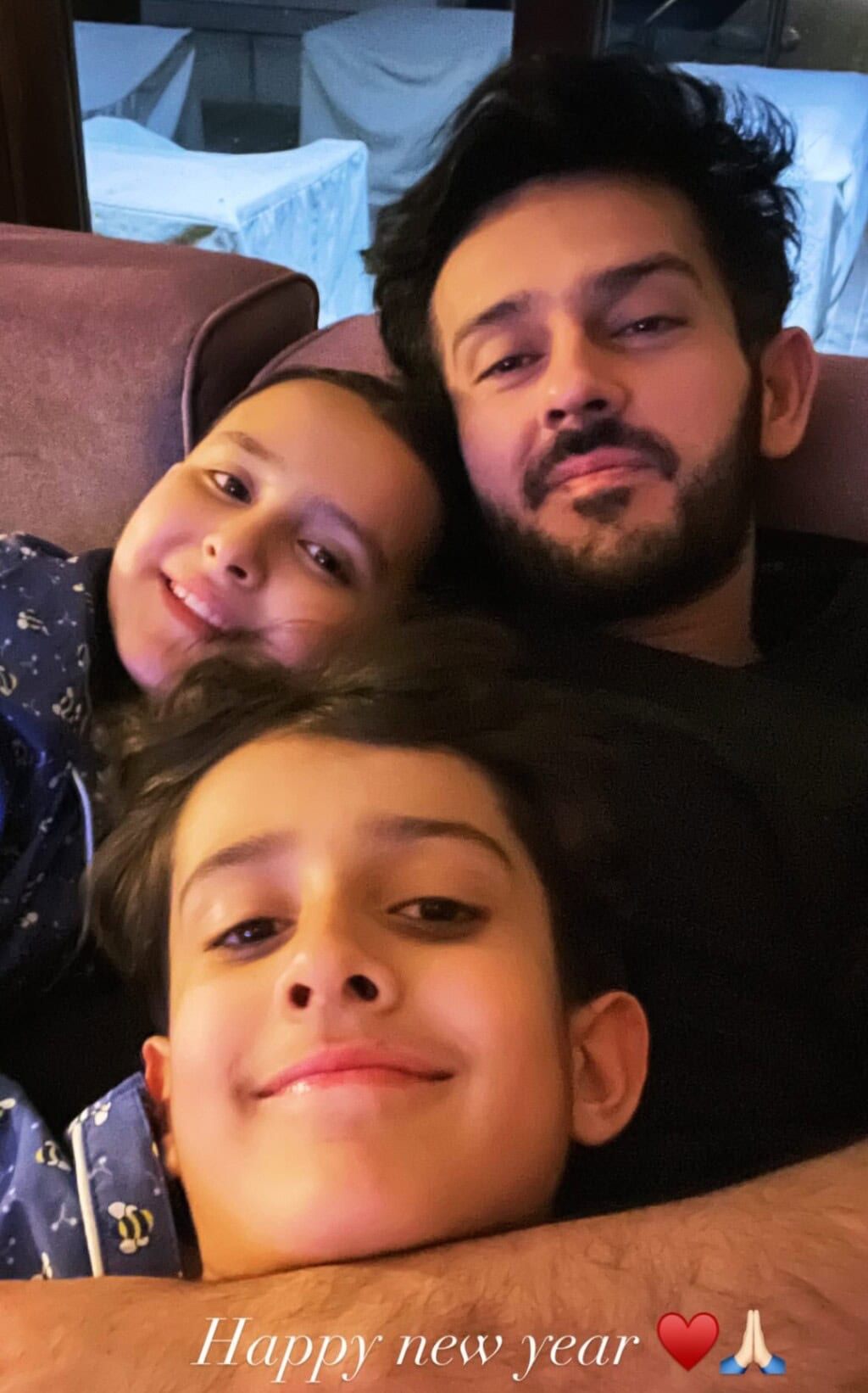 Pakistani Celebrities’ New Year Wishes & Pictures