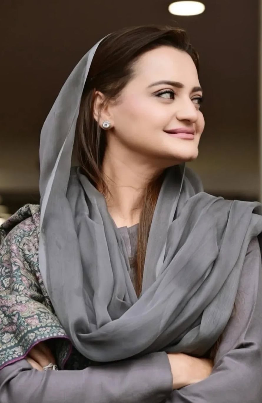 Bushra Ansari & Zara Noor Abbas Appreciate Marriyum Aurangzeb’s Transformation