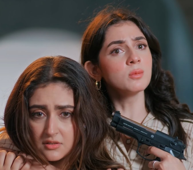 Main Zameen Tu Aasman Episode 37 – Zoya’s Ending Sparks Debate