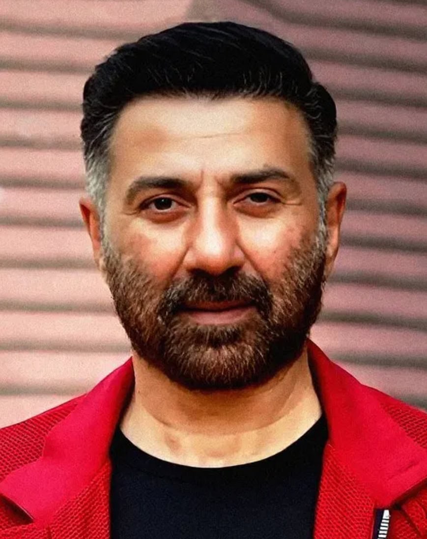 Sunny Deol Massively Trolled Over Anti-Pakistan Chants