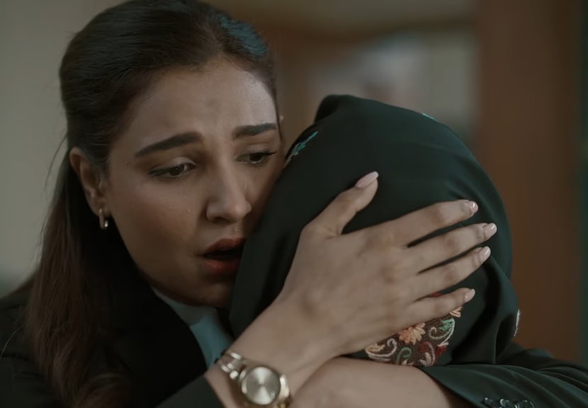 Aik Aur Pakeezah Episode 8 – Saman and Pakeezah’s Warm Hug Wins Hearts