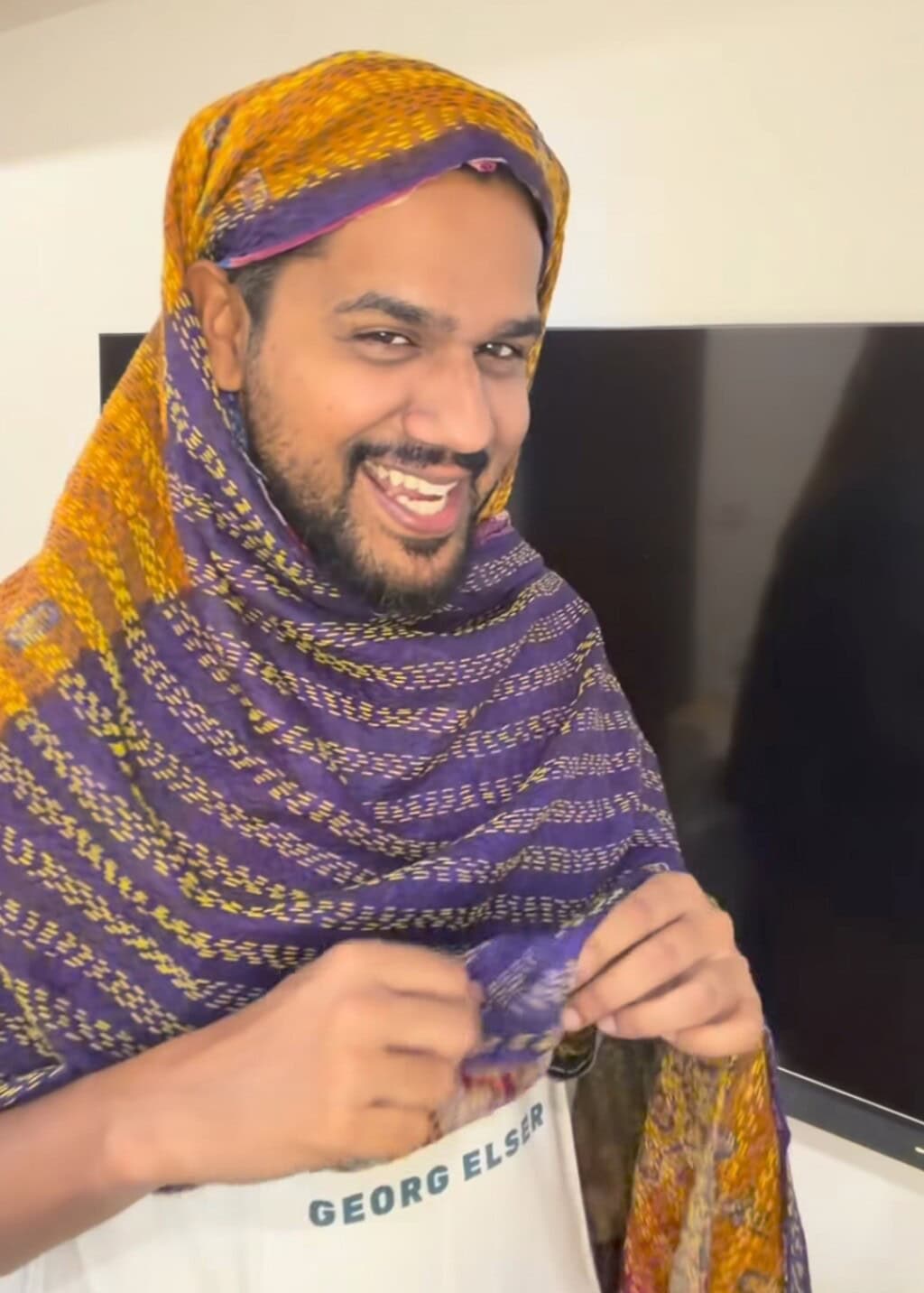 Ali Gul Pir’s Hilarious Video On Beena Chaudhary’s Viral Statement