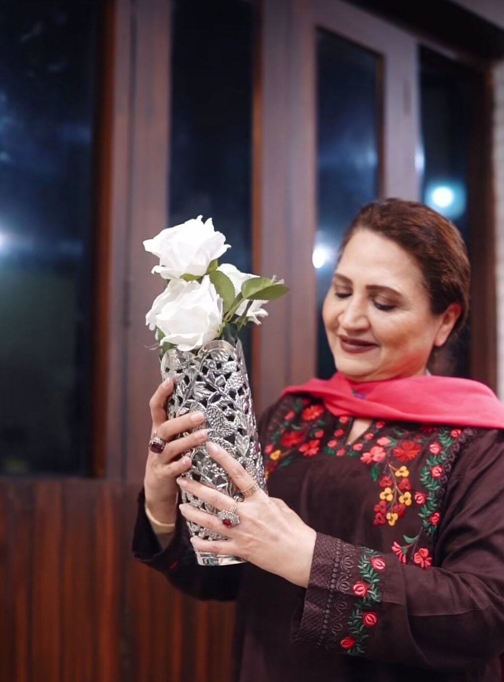 Asma Abbas on Power Of Top Actresses Endorsing Clothes
