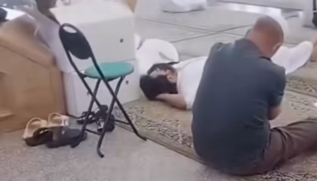 Bilal Abbas Khan’s Secret Filming in Madinah Upsets Fans