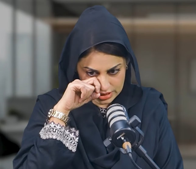 Farah Iqrar Gets Emotional in Latest Interview