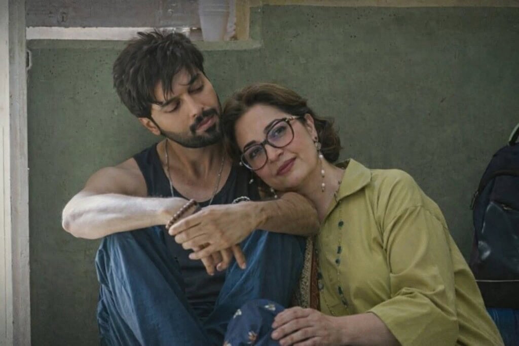 Atiqa Odho & Fahad Mustafa Viral as leads in Kabhi Main Kabhi Tum