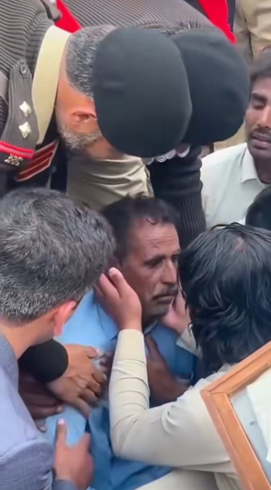 Heartbreaking Moment as Army Martyr’s Father Faints Receiving Son’s Belongings