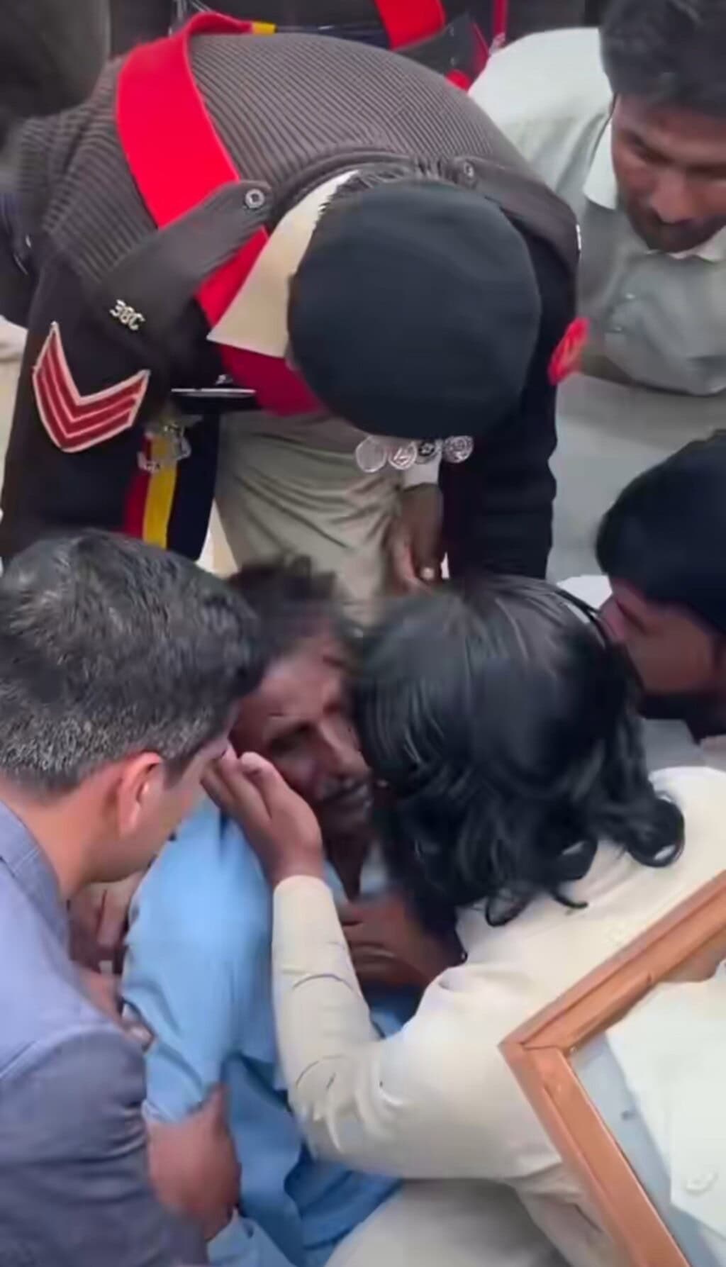 Heartbreaking Moment as Army Martyr’s Father Faints Receiving Son’s Belongings