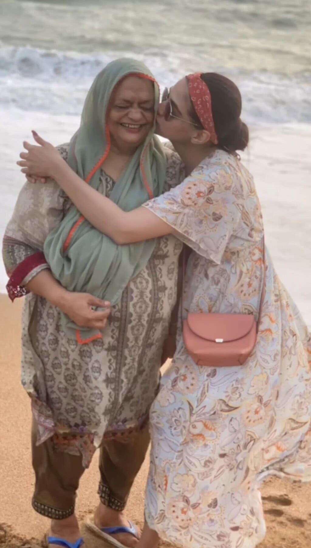 Namra Shahid’s Painful Confession after Losing her Mother