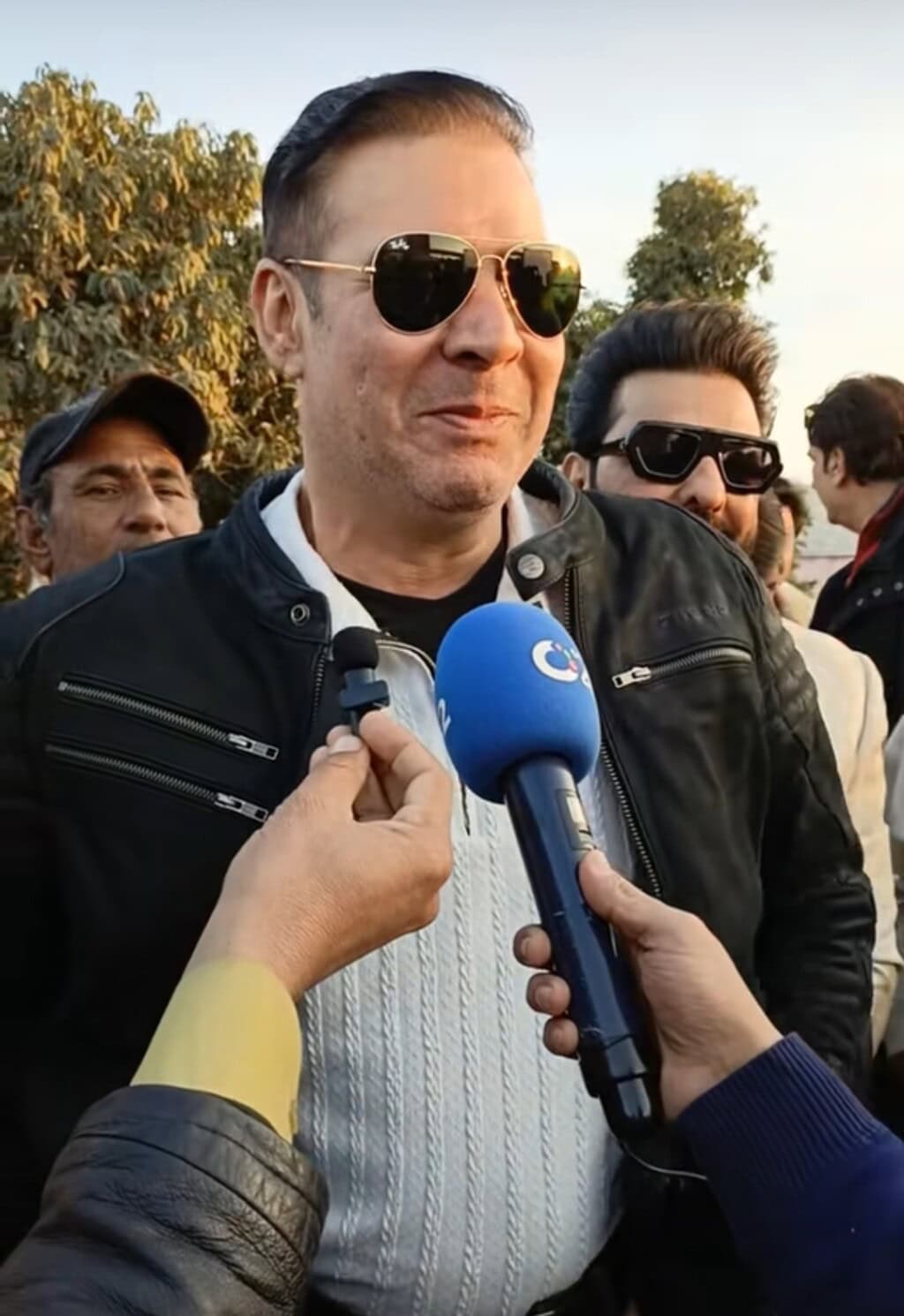 Moammar Rana’s Latest Drunk Appearance Disappoints Public