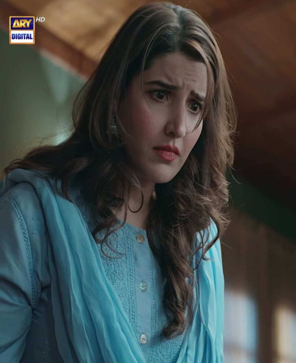 Sharpasand Episode 37 – Viewers React to Sanam Slapping Fida
