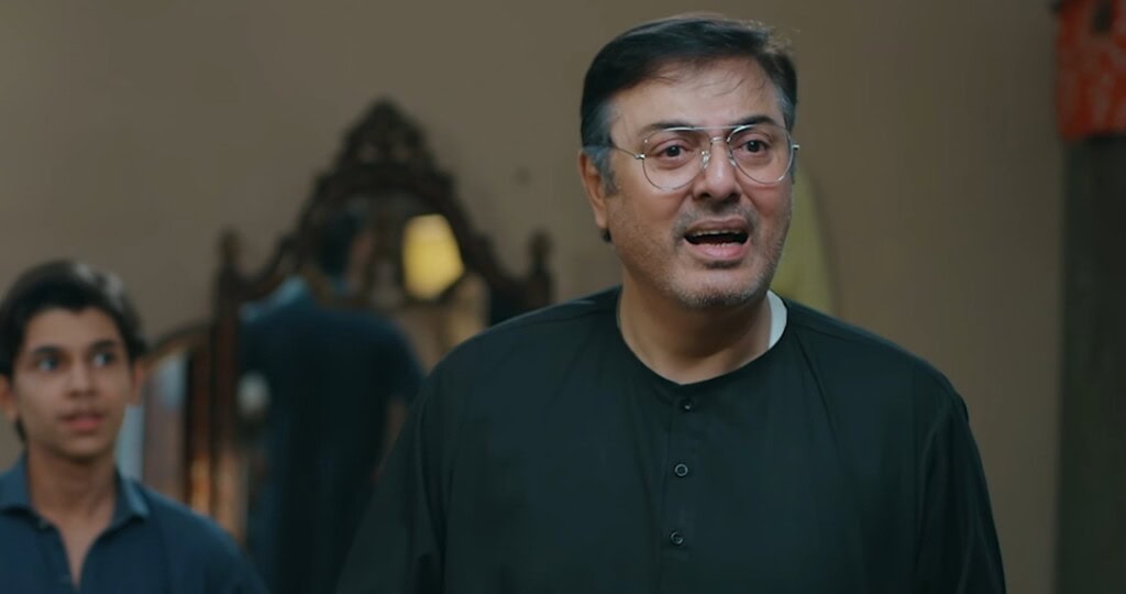Sharpasand Episode 42 –  Farasat’s Karma Moment Leaves Fans Thrilled