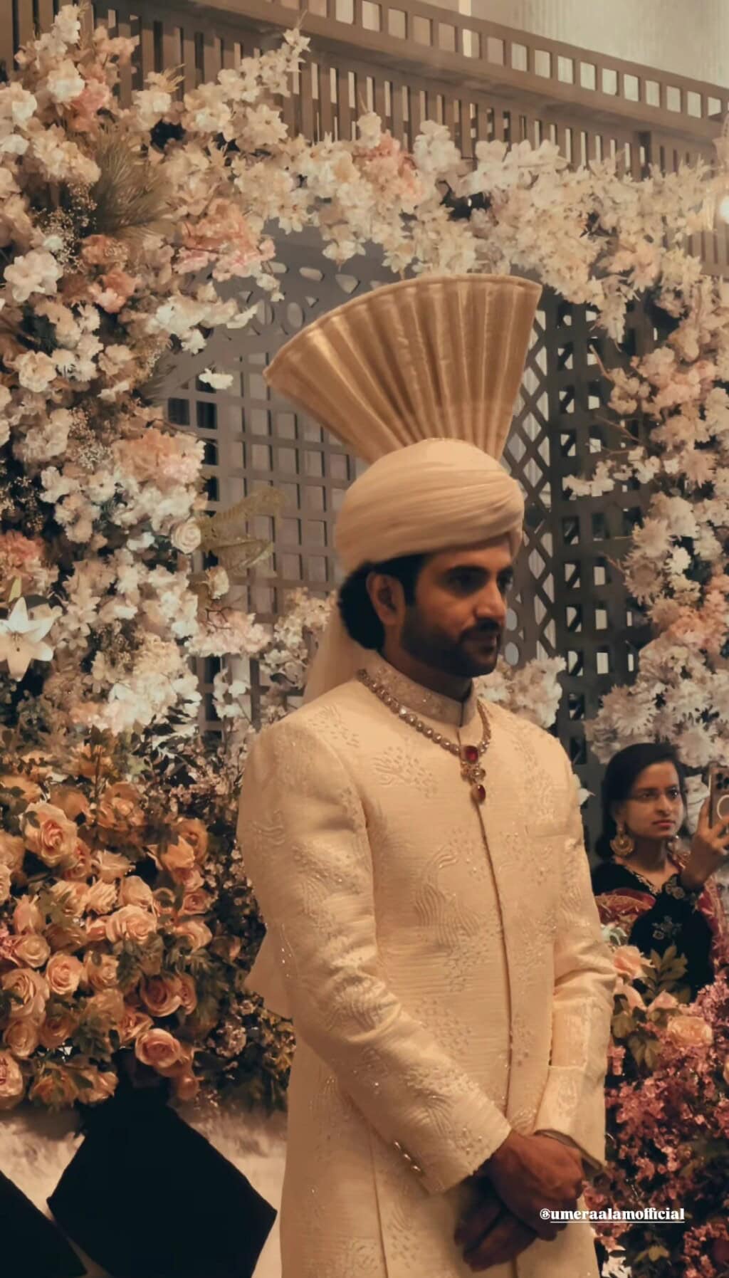 Umer Aalam Wedding Pictures & Videos
