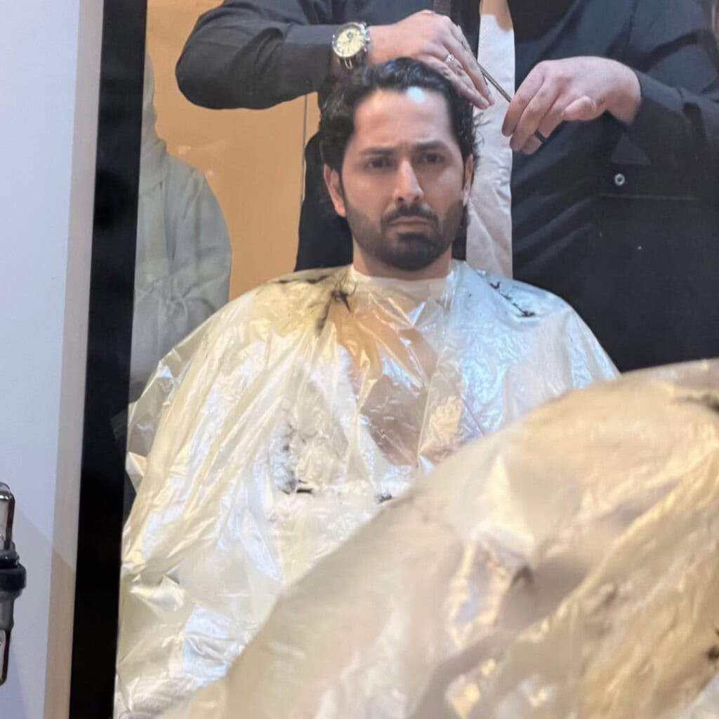Danish Taimoor & Ayeza Khan Umrah Pictures