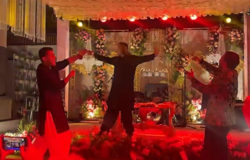 Reality Behind Hania Aamir’s Wedding Video
