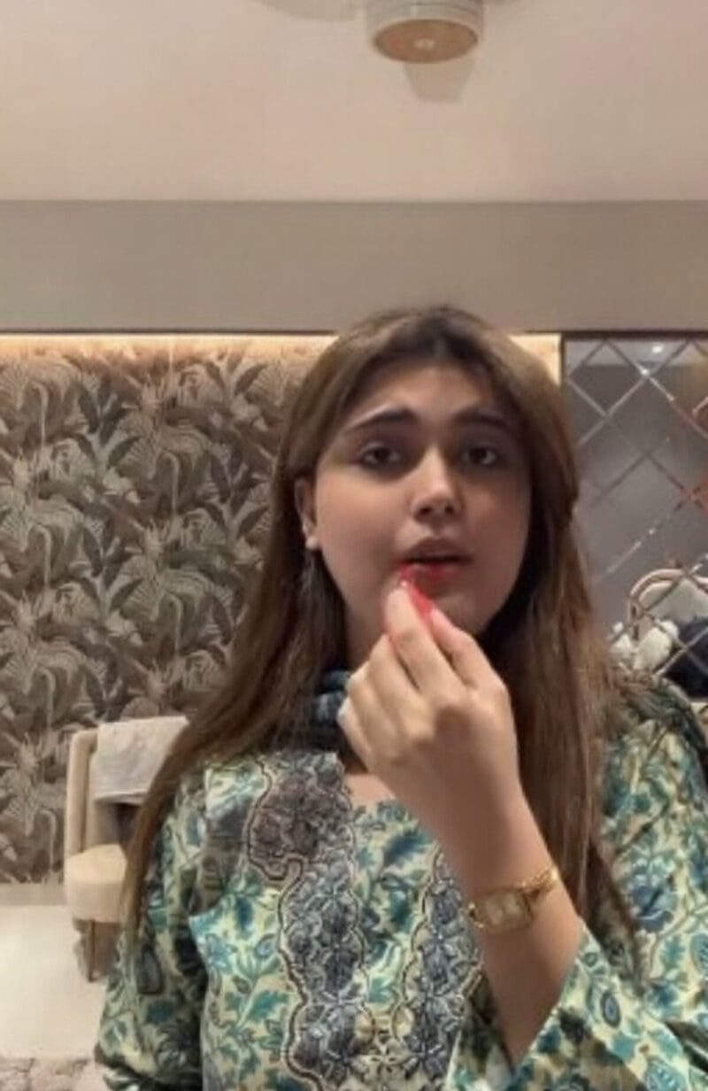 Kanwal Aftab Defends Using Abusive Language