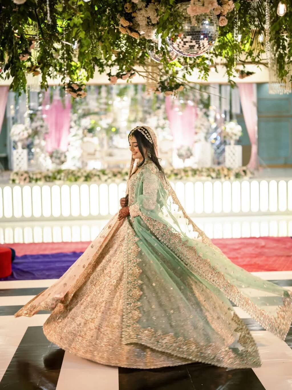 Laiba Khan Star-Studded Mehndi Pictures