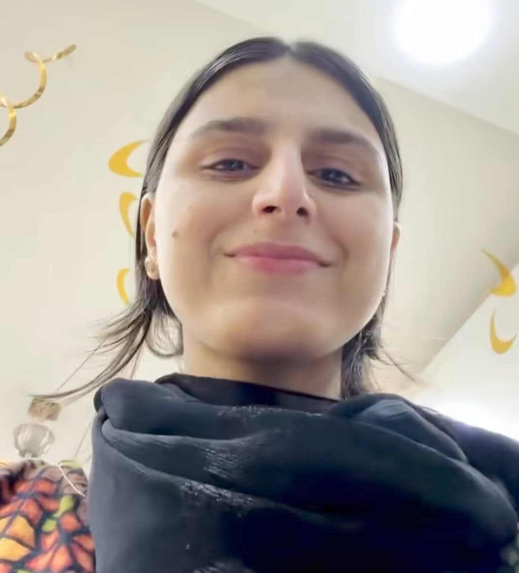 Maaz Safdar’s Glimpse into Ramzan Without Parents Sparks Debate