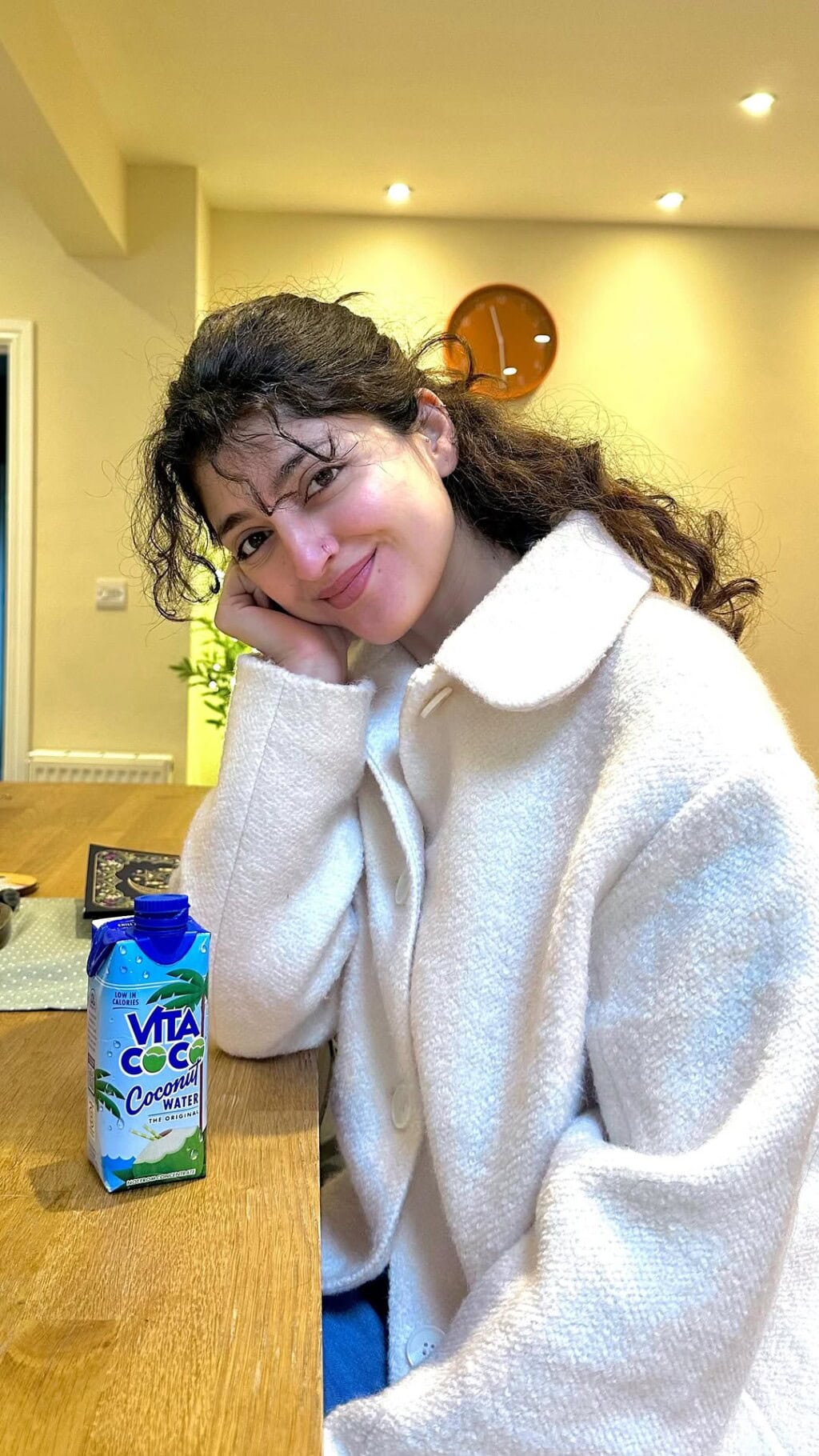 Model Mahnoor Rahim Exposes Hania Aamir’s Best Friend Umer Mukhtar