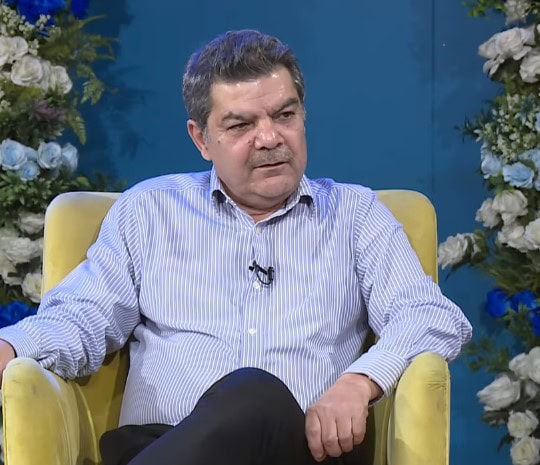 Mubasher Lucman Harshly Criticizes Fiza Ali & Nabiha Ali Khan