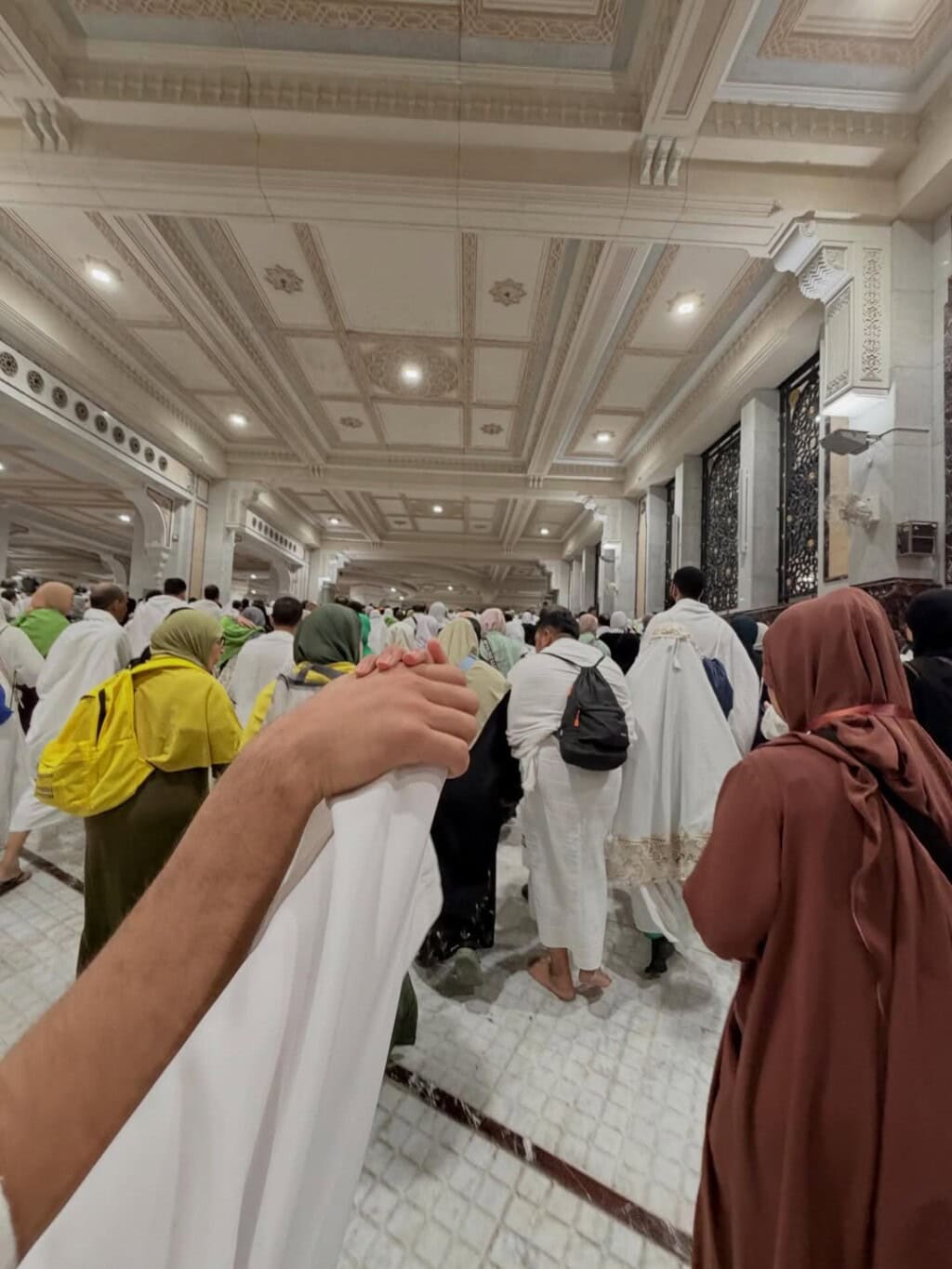 Samiya Hijab Performs Umrah