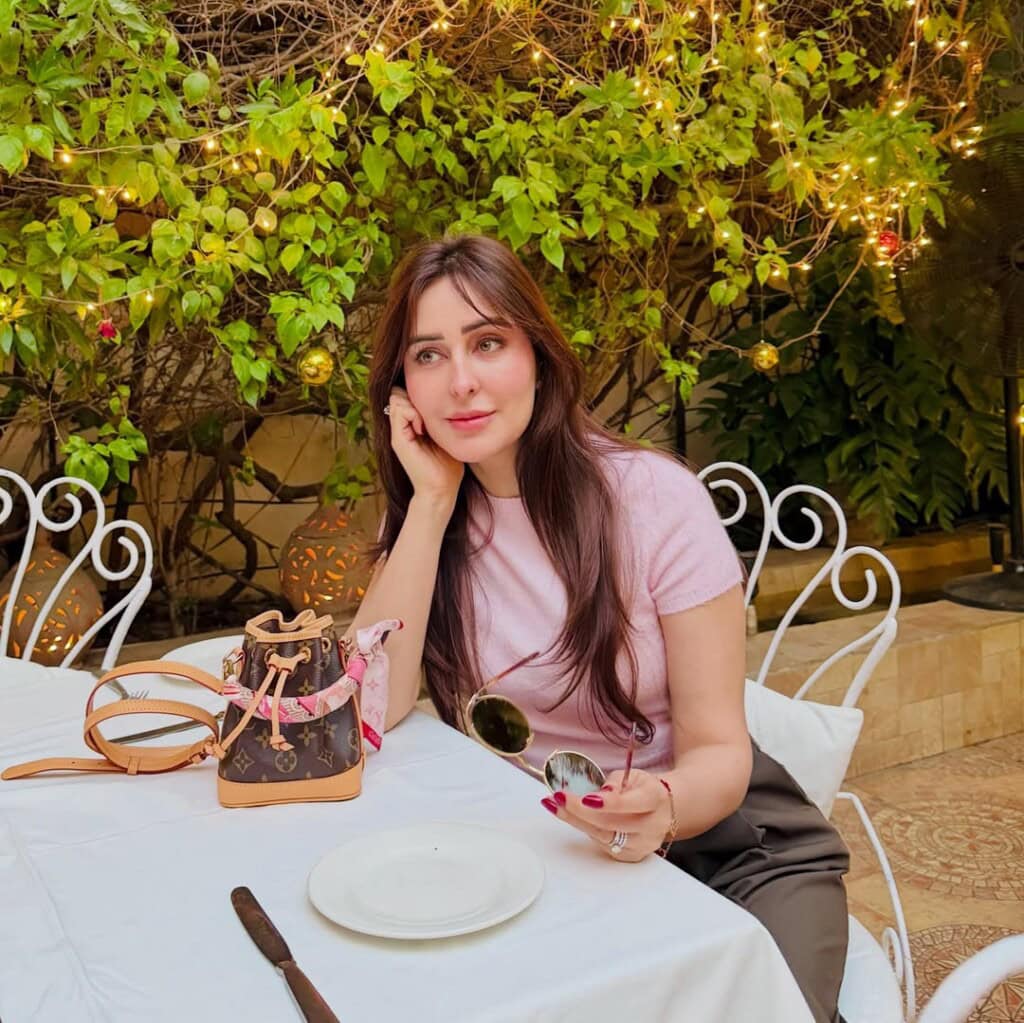 Sidra Niazi Shares Details Of Her Marriage