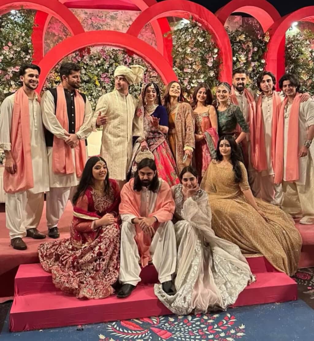 Khaqan Shahnawaz & Sabeena Syed Wedding Dances Go Viral
