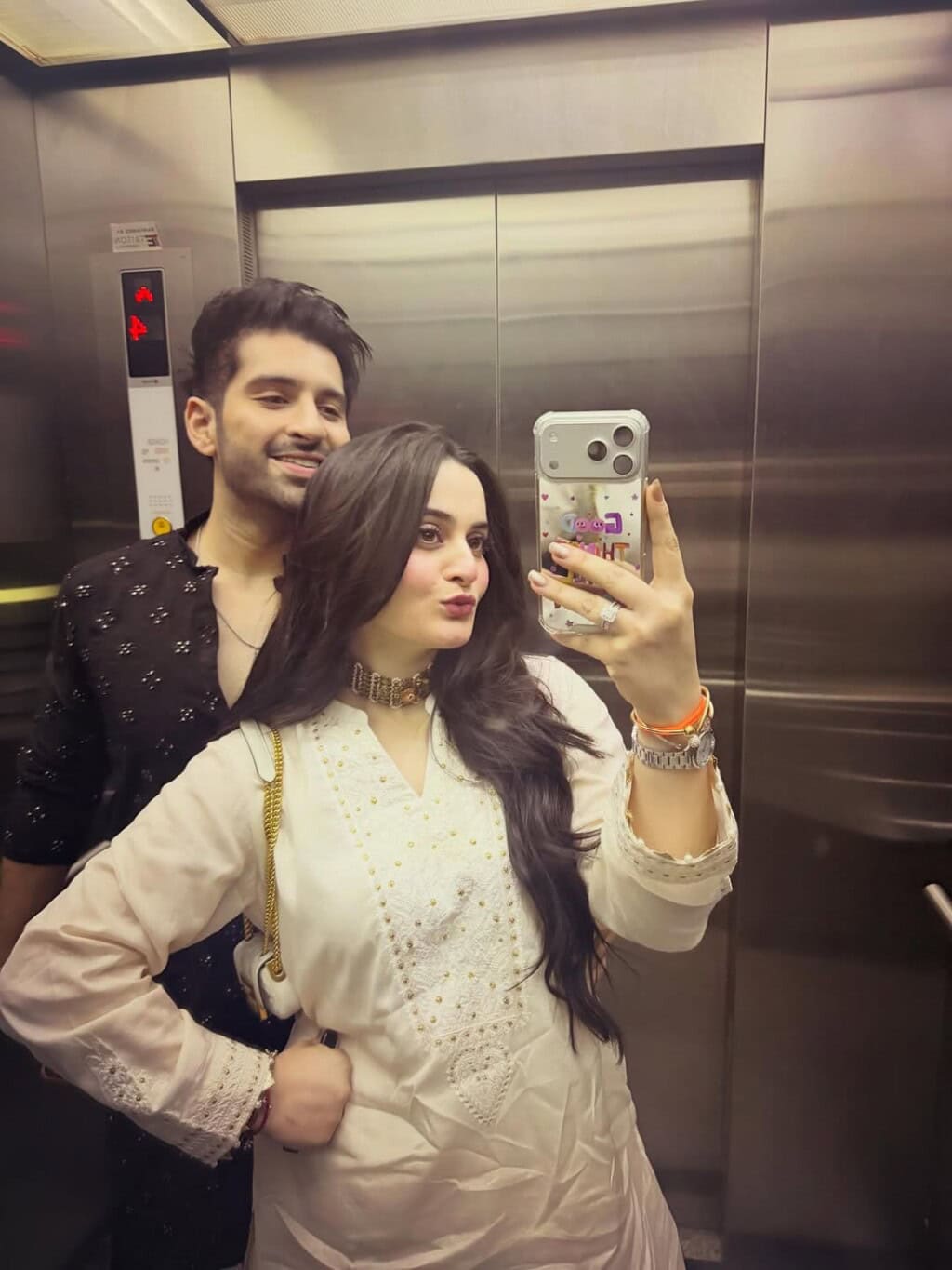 Aiman Khan & Minal Khan’s Eid Family Pictures