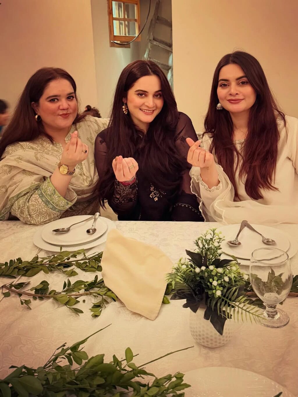 Aiman Khan & Minal Khan’s Eid Family Pictures