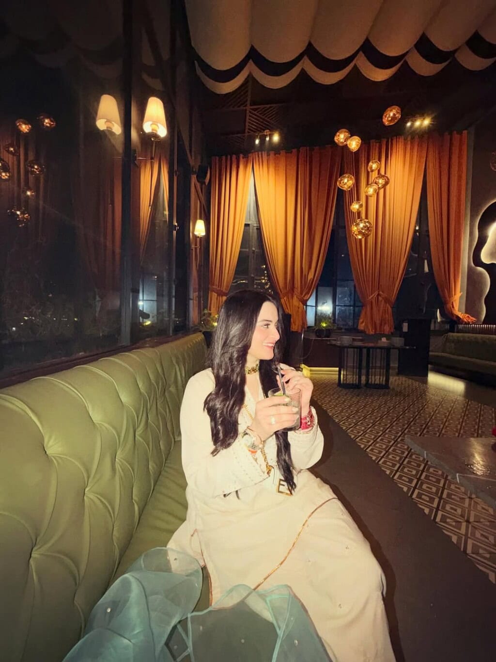 Aiman Khan & Minal Khan’s Eid Family Pictures