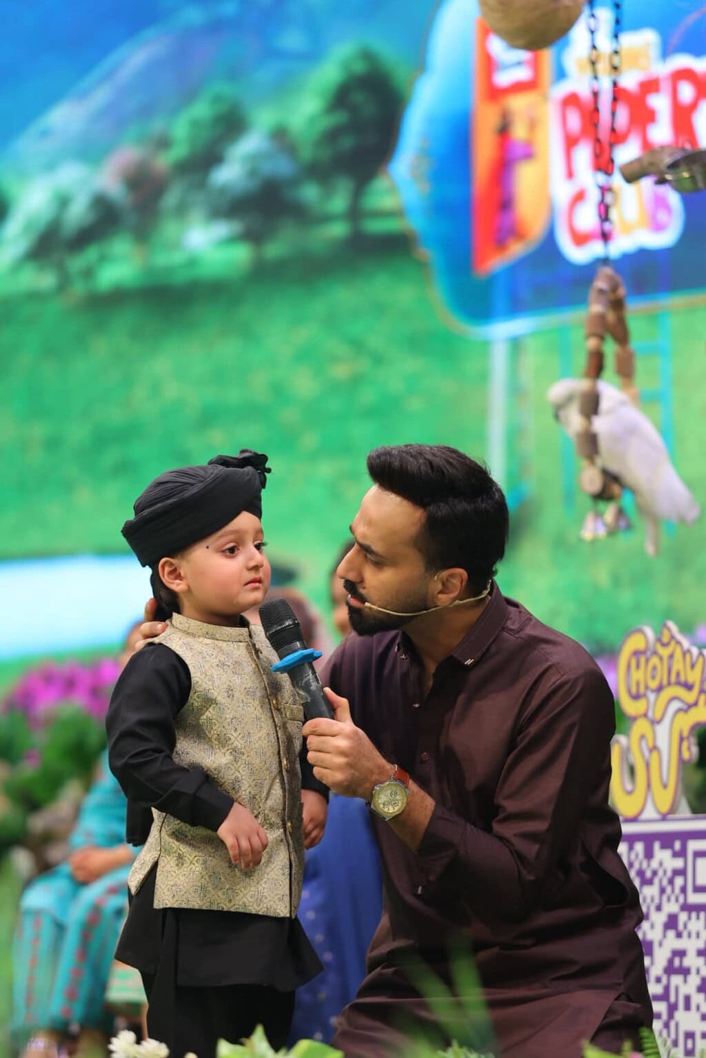 Little Arham Qadri At Ramzan Transmissions Wins Hearts