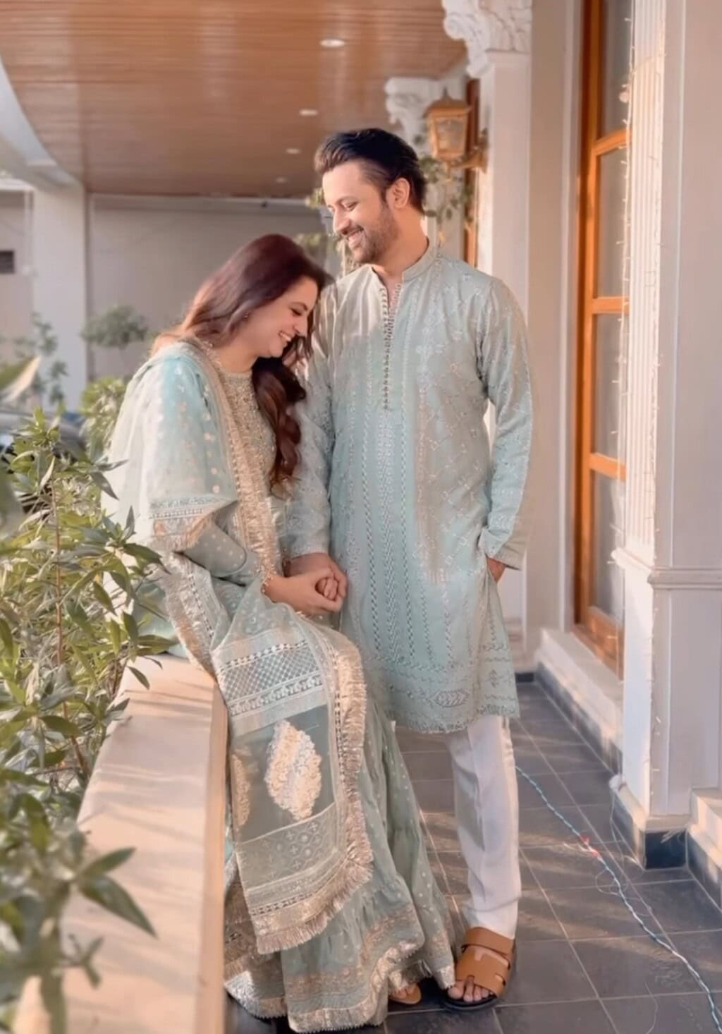Atif Aslam Eid Clicks with Family