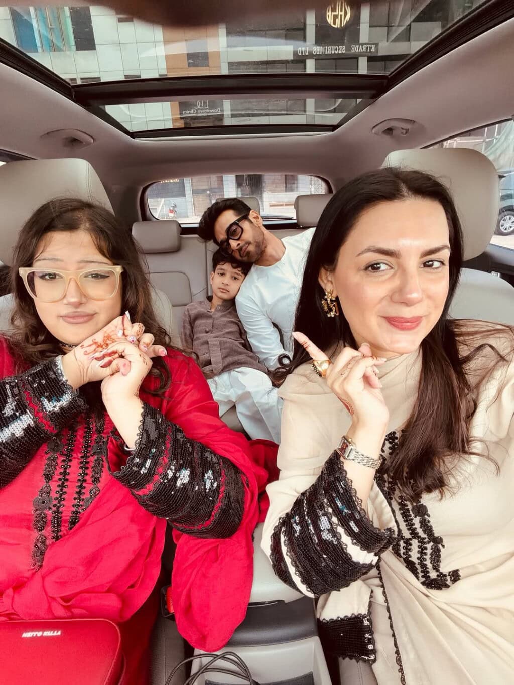 Faysal Quraishi Eid Clicks with Family