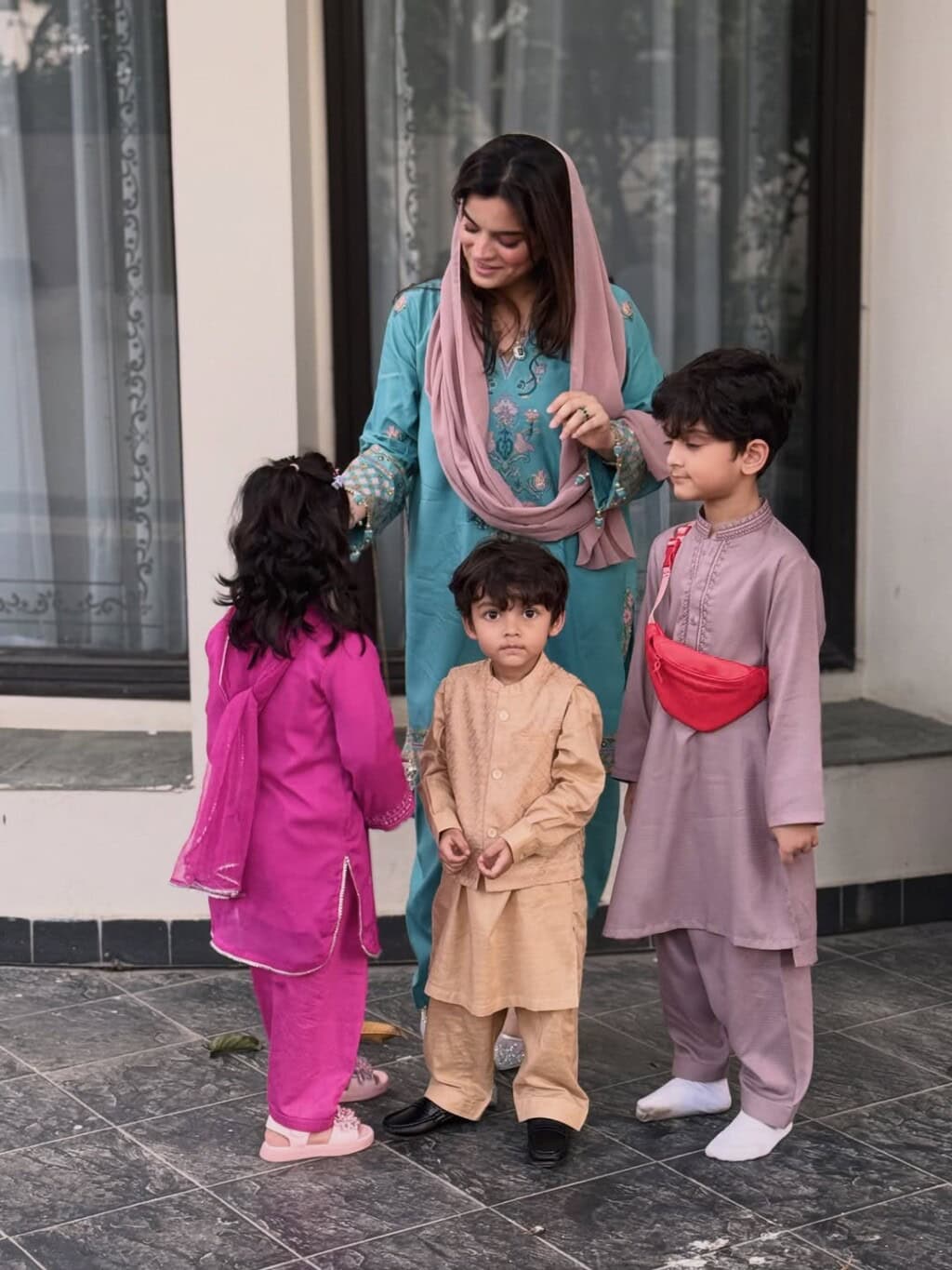 Celebrities Looks From Eid Day 1 - Part 2 Celebrities Looks From Eid Day 1 – Part 2