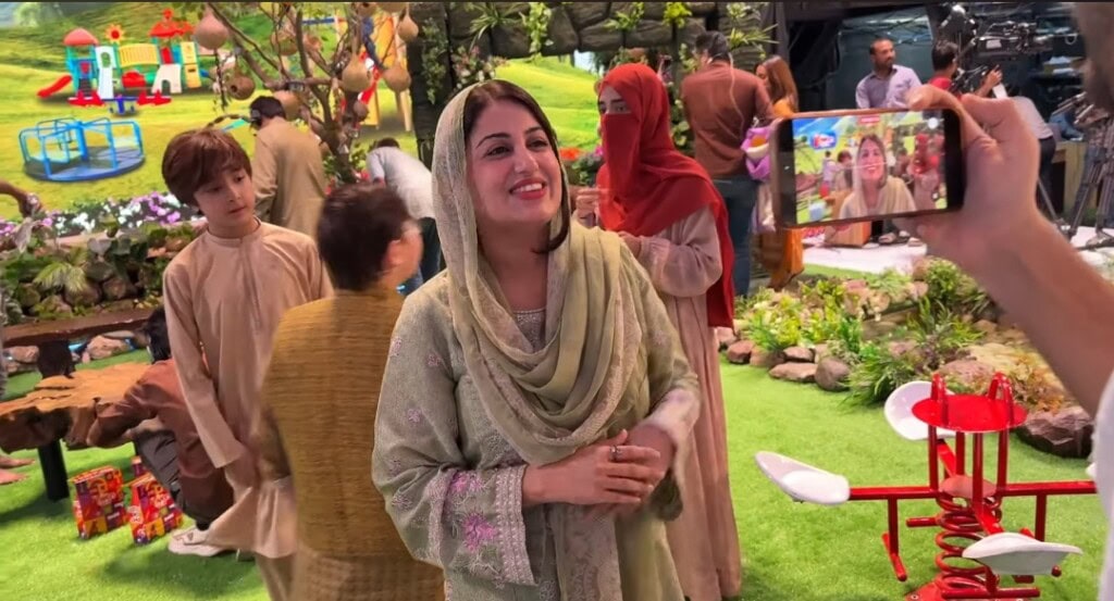 Pehlaj & Farah Iqrar Raid Iqrar ul Hassan’s ARY Office