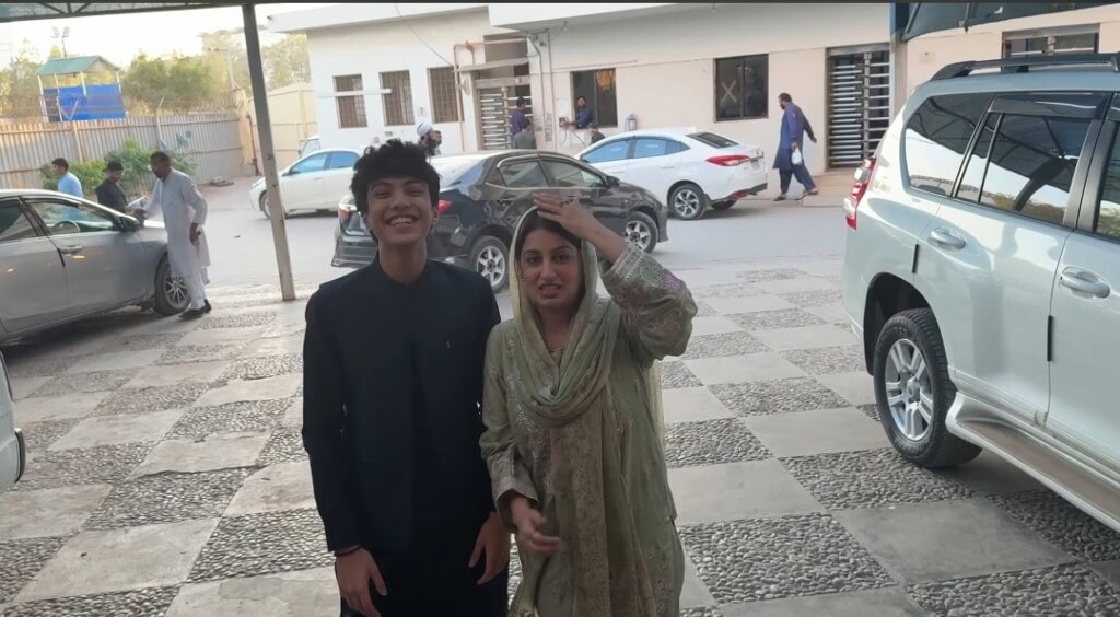 Pehlaj & Farah Iqrar Raid Iqrar ul Hassan’s ARY Office