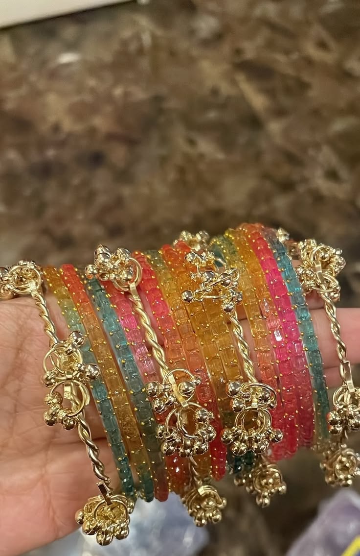 Viral Kashmiri Bangles : History Tradition & Trends